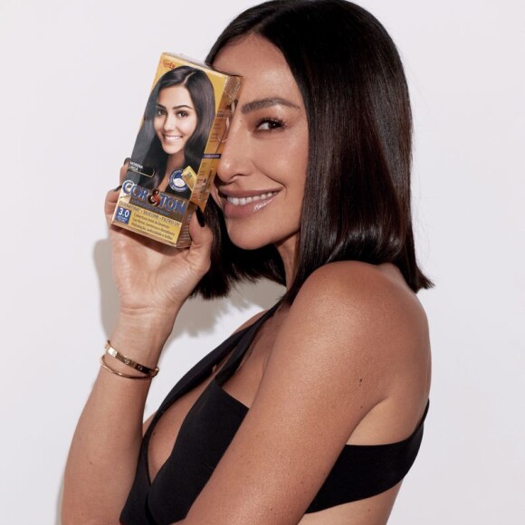 Sabrina Sato comemora resultado de mudança de visual