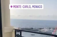 Isabeli Fontana fez um vídeo do caminho até a praia desde o hotel de luxo