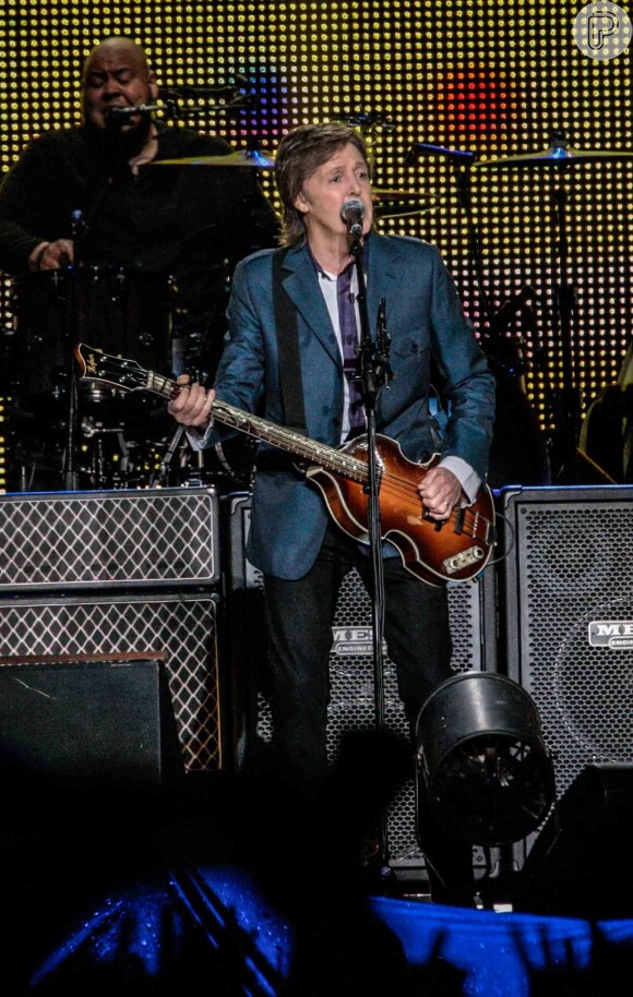 Paul McCartney faz show no Allianz Parque, novo estádio do Palmeiras, na Zona Oeste de São Paulo, em 25 de novembro de 2014