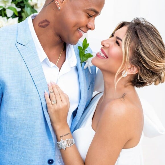 Liz é a primeira filha de Lorena Improta e Léo Santana