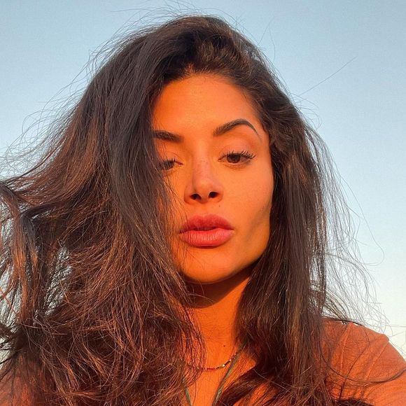 Transição capilar: Aline Riscado falou sobre seu processo de autoaceitação