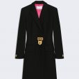 O blazer de Bruna Marquezine custa 7,5 mil euros ou quase R$ 48 mil