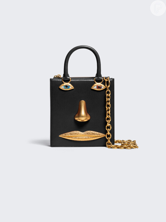 A outra bolsa de Bruna Marquezine da marca custa 4,5 mil euros, ou R$ 28,6 mil