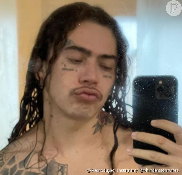 Whindersson Nunes faz tatuagem nova em homenagem ao Nordeste