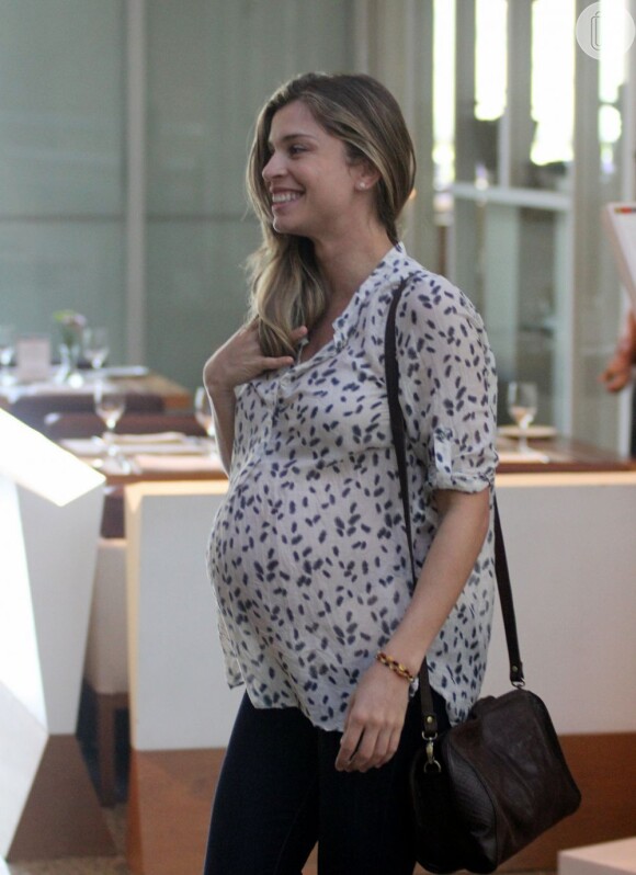 No final de 2011, Grazi engravidou de sua primeira filha, Sofia