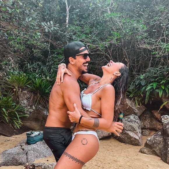 Gabriela Pugliesi atualmente namora o artista Túlio Dek