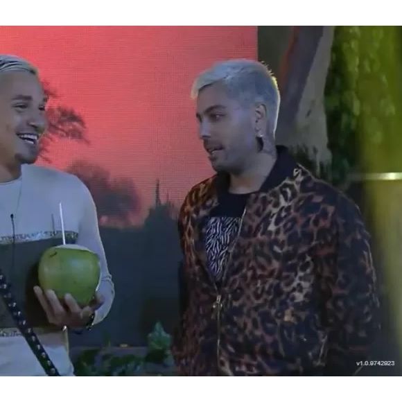 Em 'A Fazenda 13', Gui Araújo afirmou a MC Gui que ficou com Jade Picon quando ela ainda namorava João Guilherme