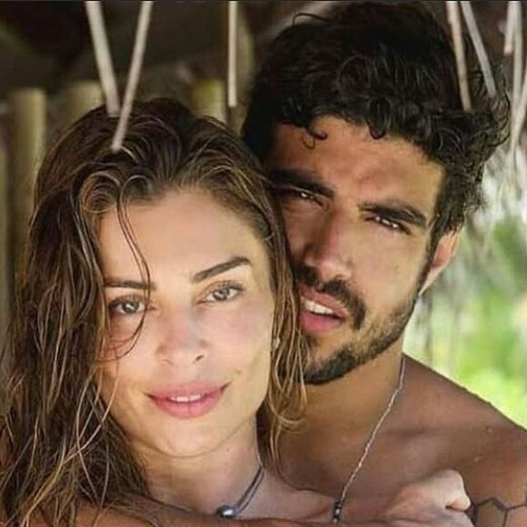 Grazi Massafera estava solteira desde o término com Caio Castro
