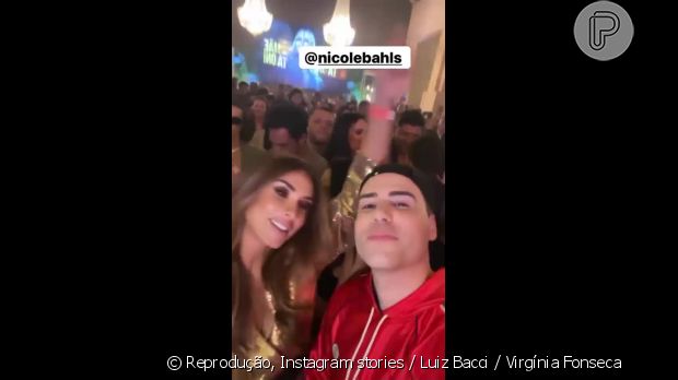 Famosos beijam e flertam na festa de Deolane Bezerra