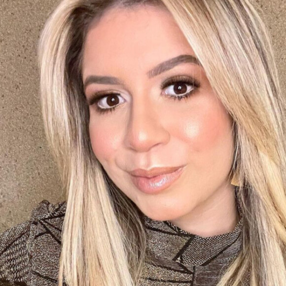 Marília Mendonça morre em acidente de avião