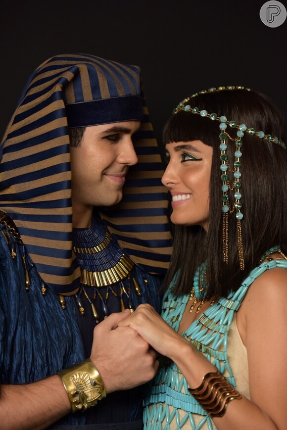 Reta final da novela 'Gênesis': José (Juliano Laham), na verdade, virou governador do Egito e se casou com Asenate (Letícia Almeida)