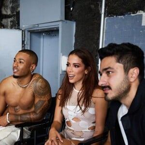 Anitta revelou que conheceu o modelo através do aplicativo