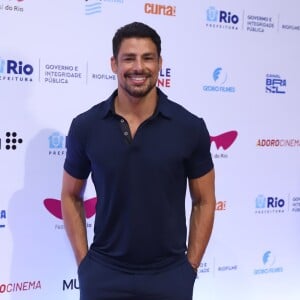 Cauã Reymond brilhou em pré-estreia do filme 'A Viagem de Pedro'