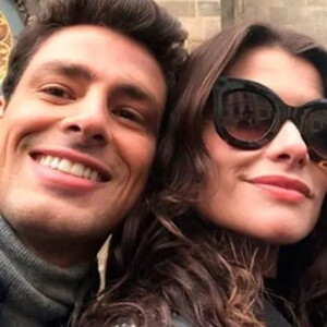 Cauã Reymond e Alinne Moraes foram namorados por três anos e romperam o relacionamento em 2005