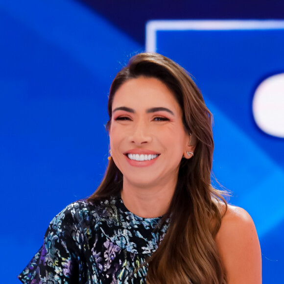 Patricia Abravanel torce pela volta do pai à TV: 'Sofri, eu quero meu pai aqui, não fazer o programa dele, eu quero ele'