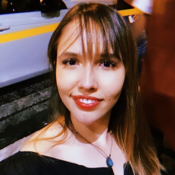 Emanuelly, prima de Virgínia, explicou que, após orientá-la, o segurança quis saber se a moça mais atrás era realmente Virgínia Fonseca, mulher de Zé Felipe