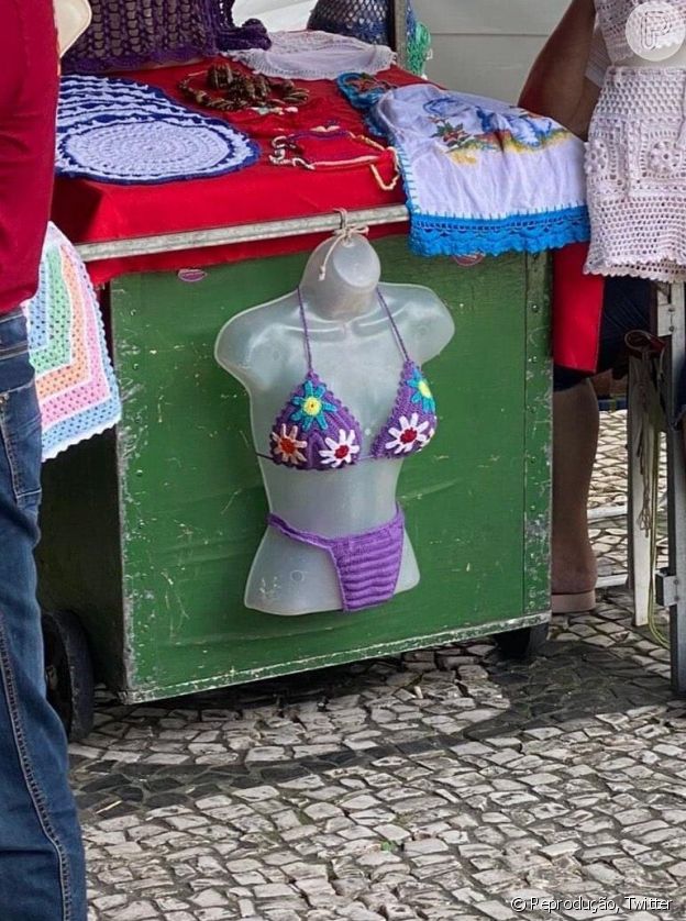 Biquíni usado por Jade Picon no 'BBB 22' vira moda e já pode ser encontrado em barracas de vendedores ambulantes ao redor do país