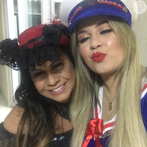 Ruth Moreira recebeu o carinho dos fãs de Marília Mendonça nas redes sociais: 'Ah, tia Ruth, aqui também dói tanto'