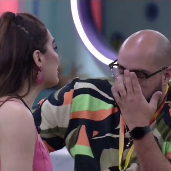 O clima entre Naiara Azevedo e Tiago Abravanel esquentou após o segundo Jogo da Discórdia do 'BBB 22'