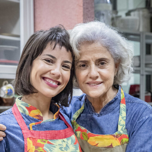 Noca (Marieta Severo) revela a Lara (Andreia Horta) que o filho Jerônimo (Thelmo Fernandes) foi arrancado de seus braços na novela 'Um Lugar ao Sol'