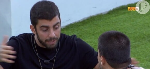 No 'BBB 22', Pedro Scooby definiu conversa com Arthur Aguiar como 'um papo legal'