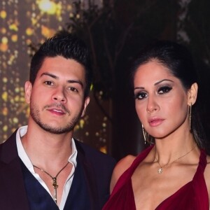 Maíra Cardi acusou Jade Picon de ter uma 'paixão embutida' por seu marido, Arthur Aguiar