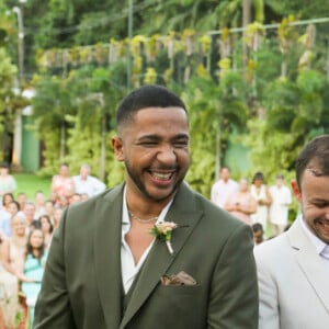 Casamento de Erick Maia e Rafael Gomes reuniu famosos no Rio de Janeiro