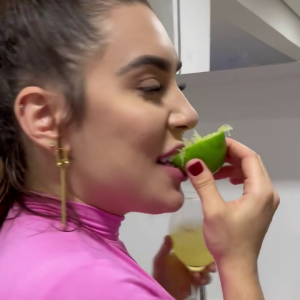 BBB 22: Naiara Azevedo debocha de Bárbara: 'Não pode fazer careta'