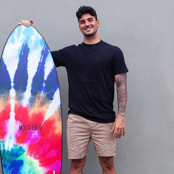 Gabriel Medina curtiu final de semana com Vanessa Lopes