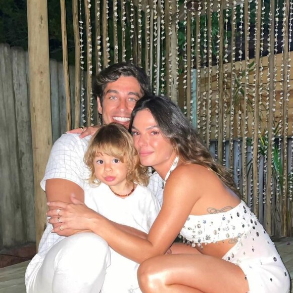 Isis Valverde sobre André Resende: 'Continuaremos sempre a fazer parte uma da vida do outro, especialmente porque temos um amor maior em comum: Rael'