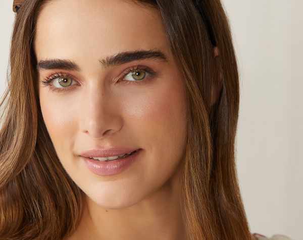 É Trend! Carnaval: Amaro propõe acessórios coloridos e bem-humorados