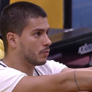 'BBB 22': Arthur Aguiar aproveitou para dar sua opinião sobre a conduta de Larissa no jogo, e disse que ela não deu chance ao quarto Grunge após a Casa de Vidro