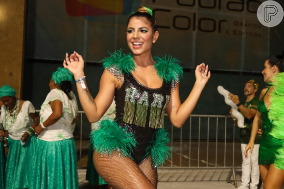 Hariany Almeida vai desfilar pela Impeatriz Leopoldinense, escola de samba do Rio, junto de outras famosas, como Iza