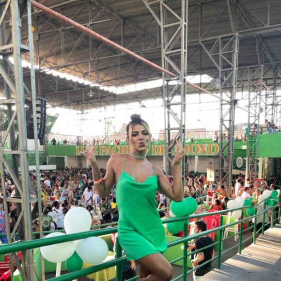 Hariany Almeida disse estar fazendo aulas de samba para se preparar para o Carnaval e para os desfiles