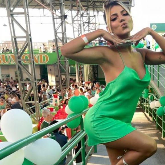 Hariany Almeida foi convidada para desfilar pela Imperatriz Leopoldinense pelos próprios diretores da escola