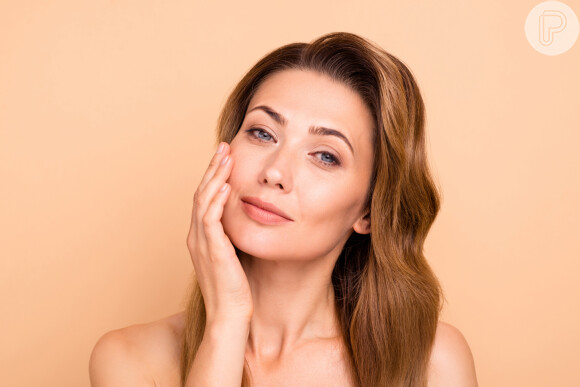 Harmonização facial traz mais equilíbrio para os traços  diminuindo os efeitos do envelhecimento na pele. 