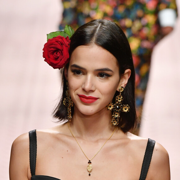 Bruna Marquezine sobre comentários machistas nas redes sociais: 'Temos que ver ainda como um problema'