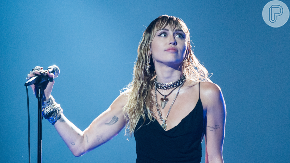 Dias antes de se apresentar no Brasil, Miley Cyrus enfrentou um grande susto