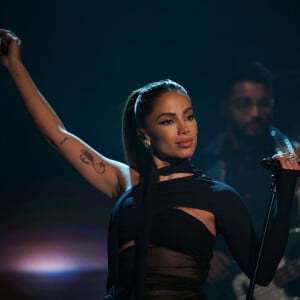 Anitta é a primeira artista brasileira a alcançar essa posição na plataforma de streaming