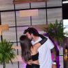 Thais Braz e Gui Napolitano trocaram beijos no Lollapalooza