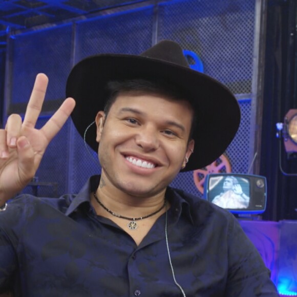 Tierry vai lançar uma faixa chamada 'Eu ainda tô pagando' no novo DVD