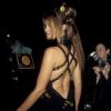 A modelo Cindy Crawford usou em 1992 o vestido escolhido por Dua Lipa para o Grammy 2022