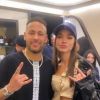 No último fim de semana, Neymar convidou algumas modelos para seu camarote no estádio do PSG
