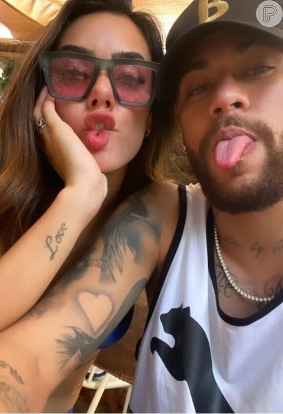 Neymar e Bruna Biancardi foram vistos juntos pela primeira vez em agosto do ano passado