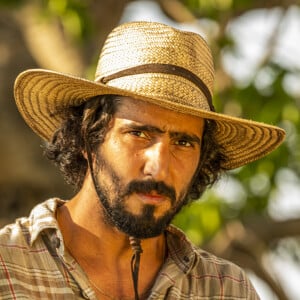 José Leôncio (Renato Góes) dá fora em Irma (Malu Rodrigues) após sexo com a ex-cunhada na novela 'Pantanal': 'Erro!'