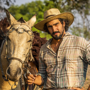 Web lamentou saída de Renato Góes da novela 'Pantanal' com a mudança de fase após salto de 20 anos no tempo