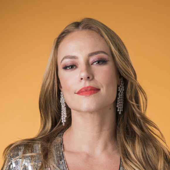 Paolla Oliveira se prepara para estrear 'Cara e Coragem', nova novela das 19h, na TV Globo