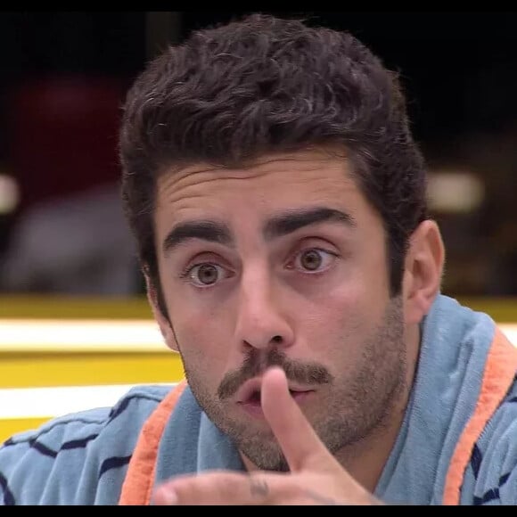 'BBB 22': Pedro Scooby reclama que para Arthur Aguiar, se não for do jeito dele, nunca está bom