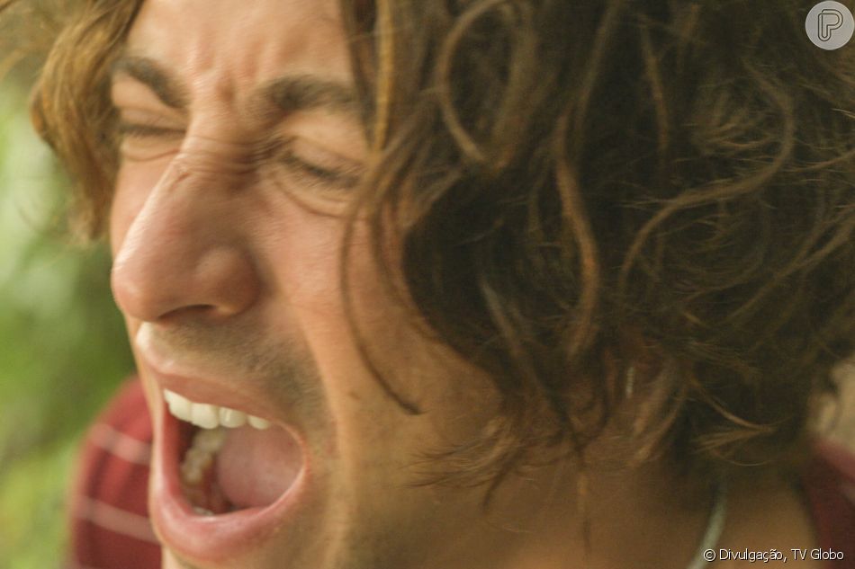Na novela 'Pantanal', Jove (Jesuíta Barbosa) foi picado por uma cobra