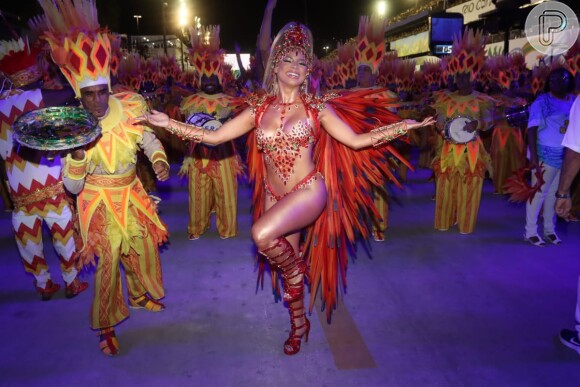 Carnaval: Lexa usou fantasia com mais de 85 mil cristais Swarovisky